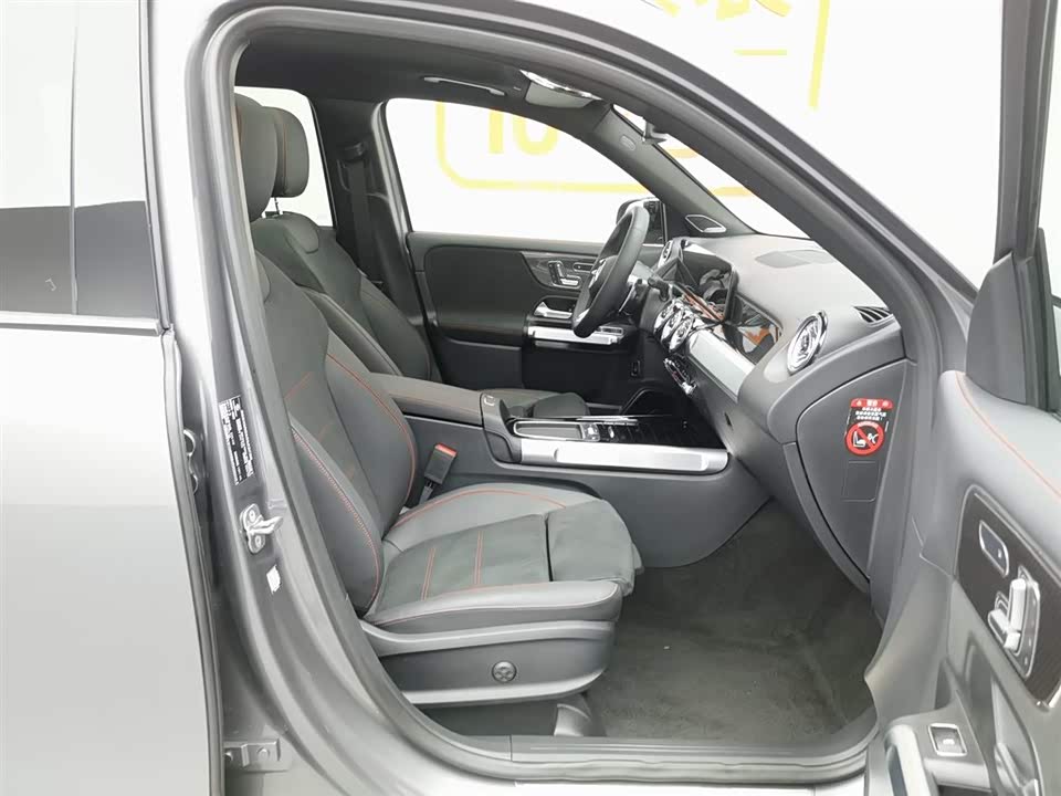 Mercedes-Benz GLB AMG