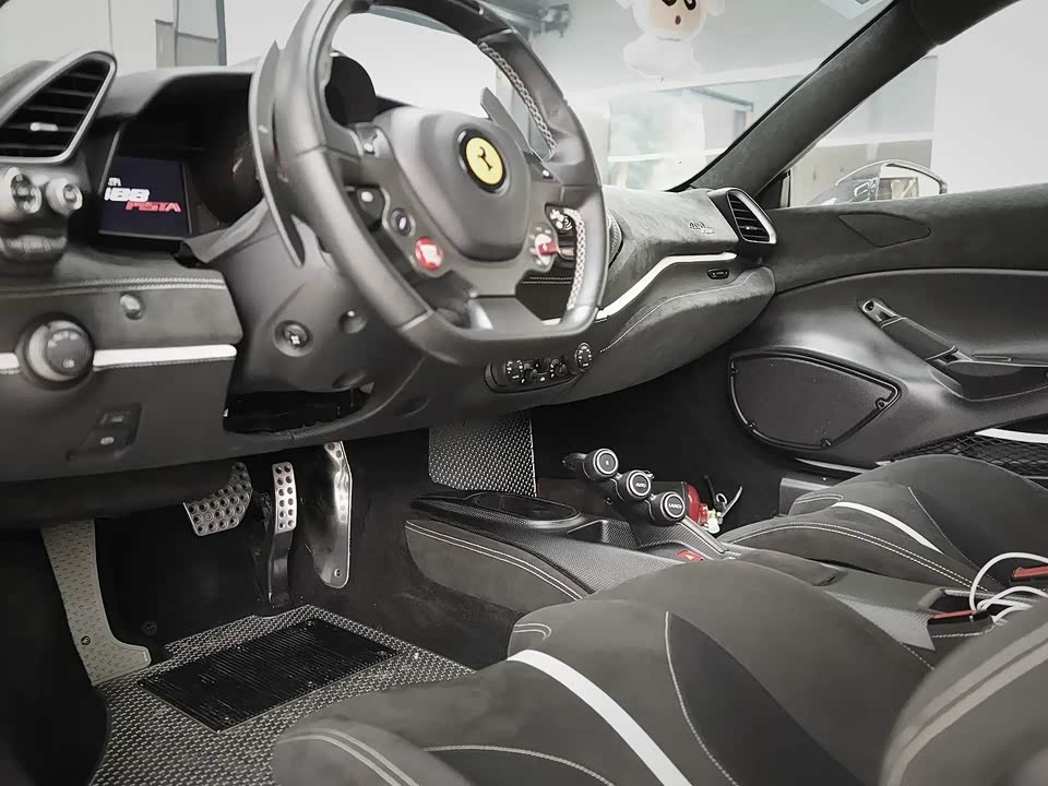 Ferrari 488