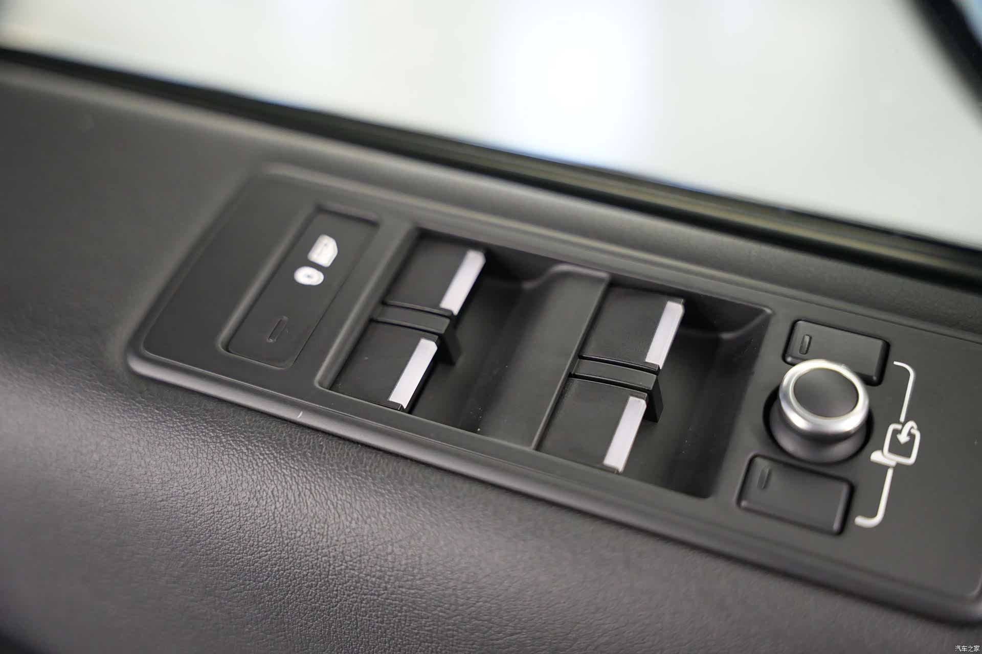 Land Rover Range Rover, 2018 14