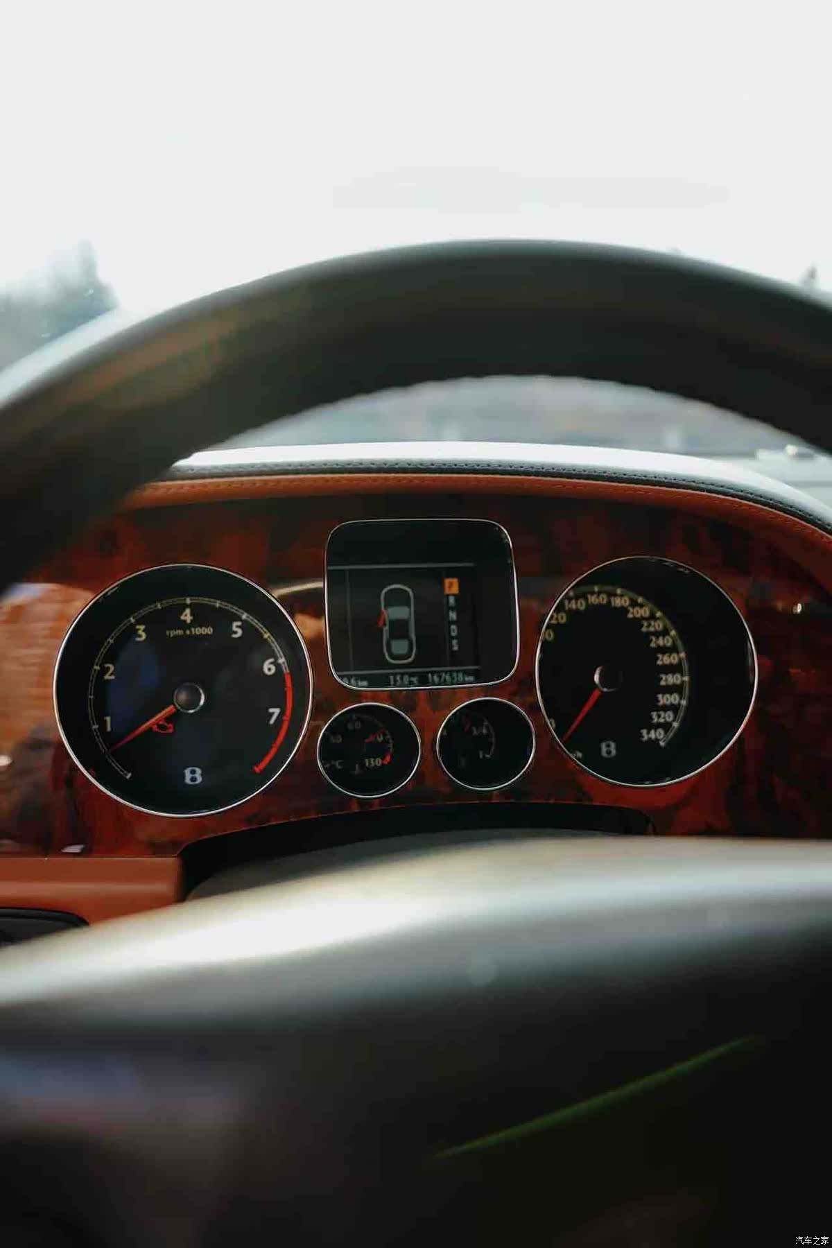 Bentley Flying Spur, 2008 7