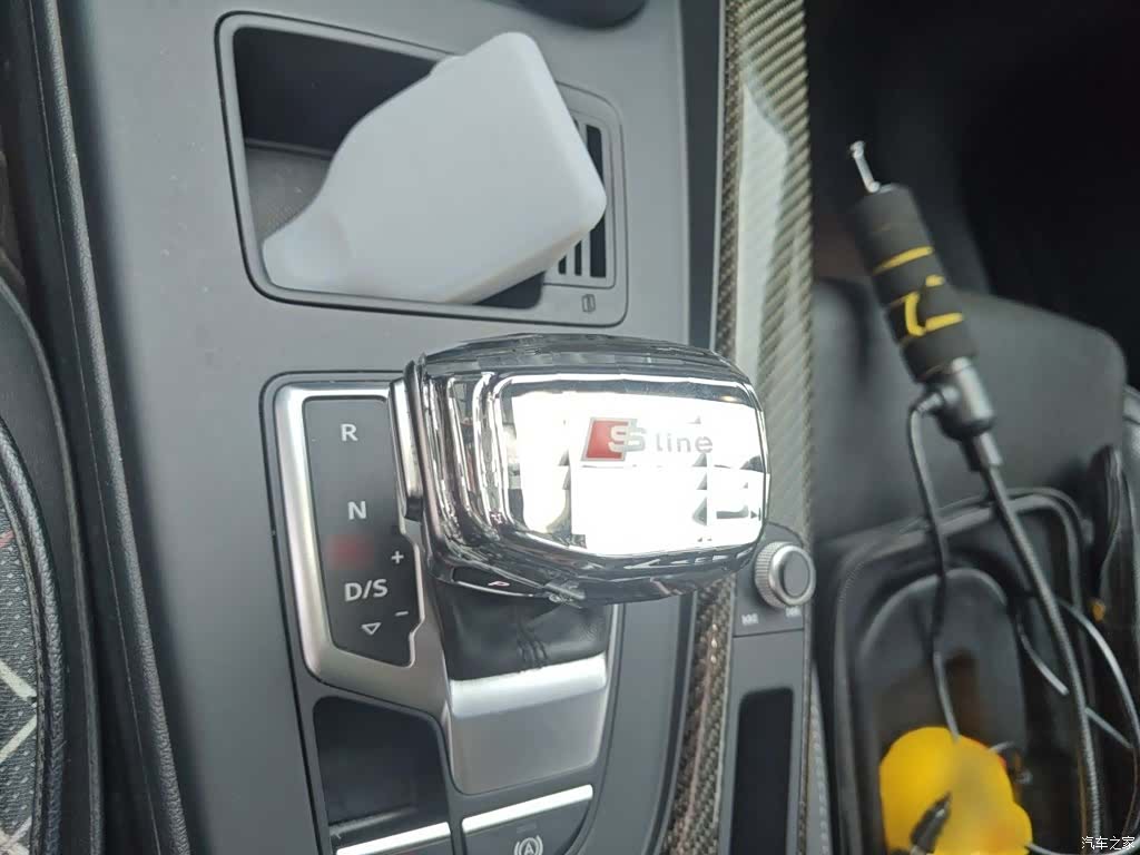 Audi A4L, 2020 7
