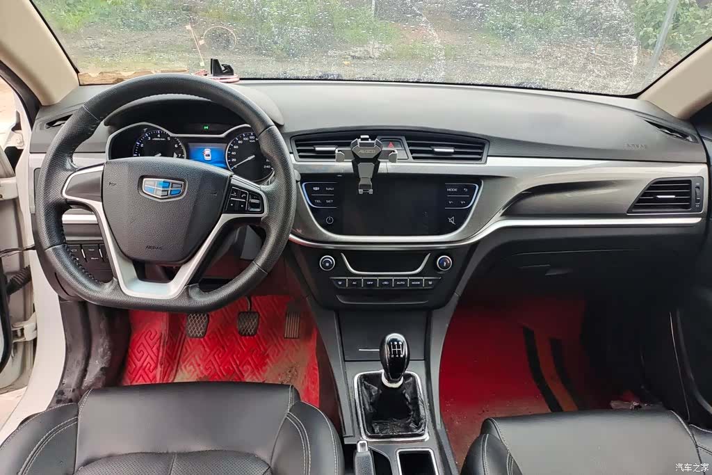 Geely Emgrand, 2018 12