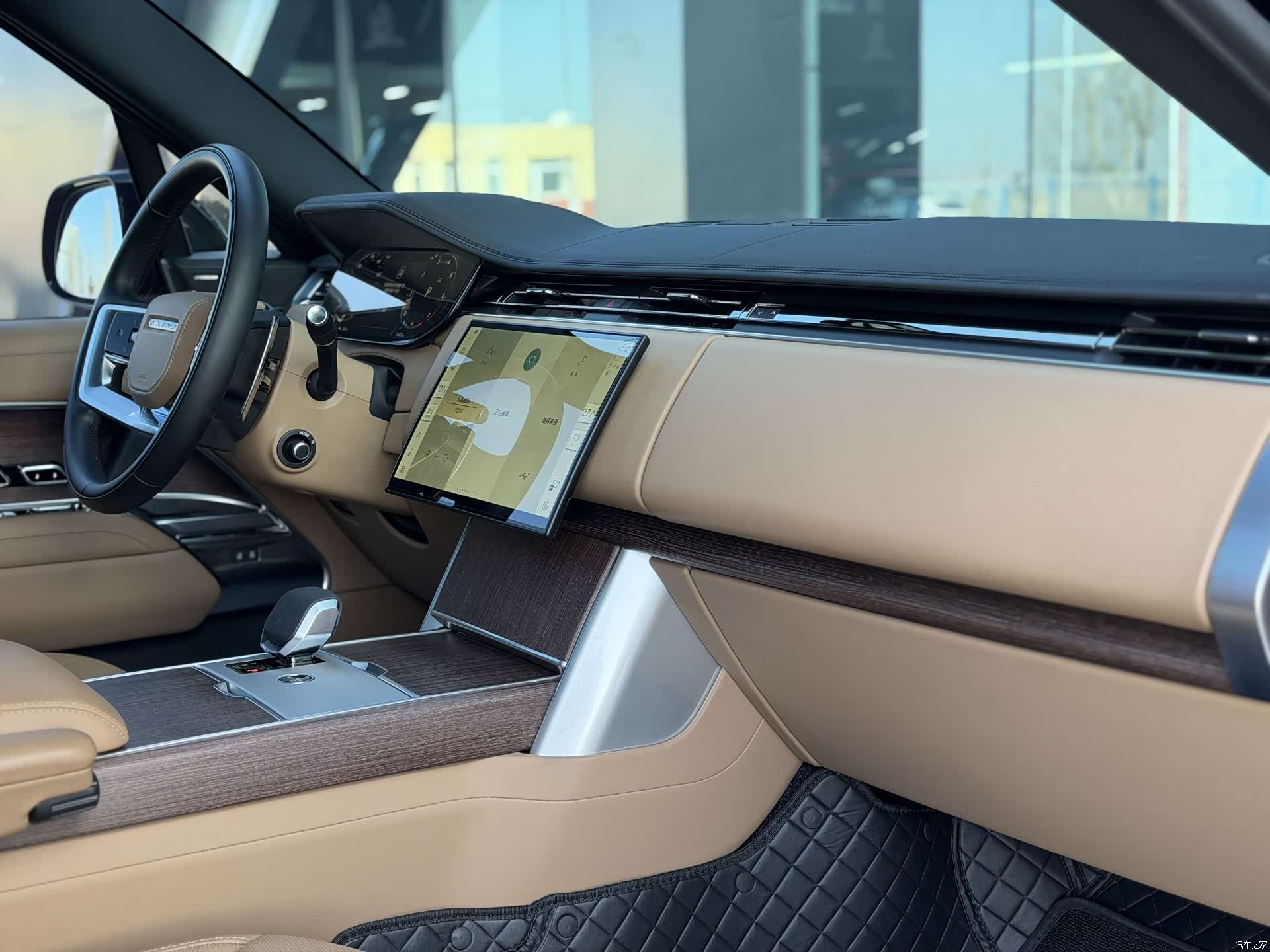 Land Rover Range Rover, 2025 13