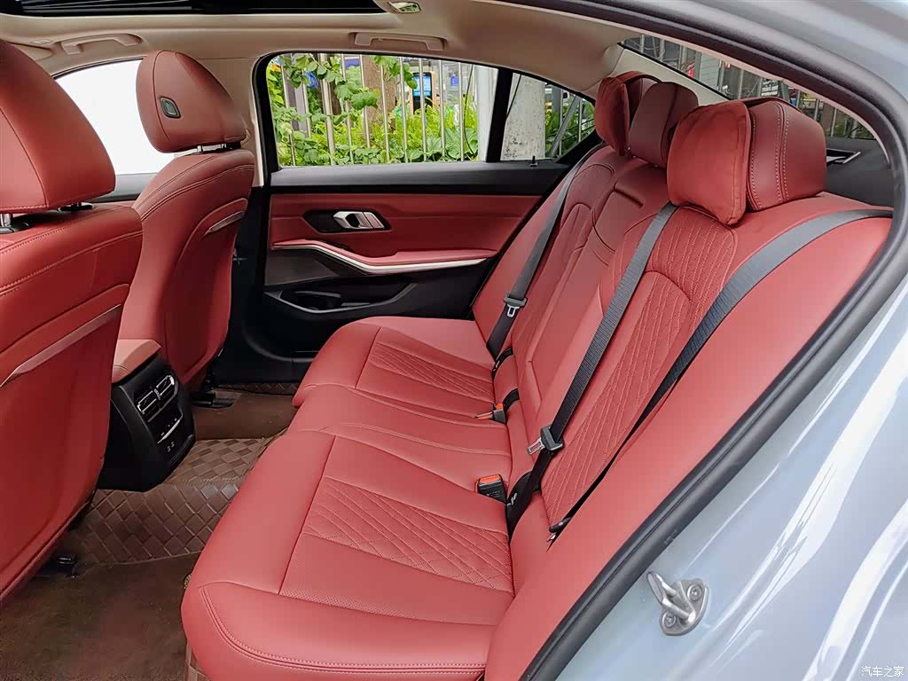 BMW i3, 2024 8
