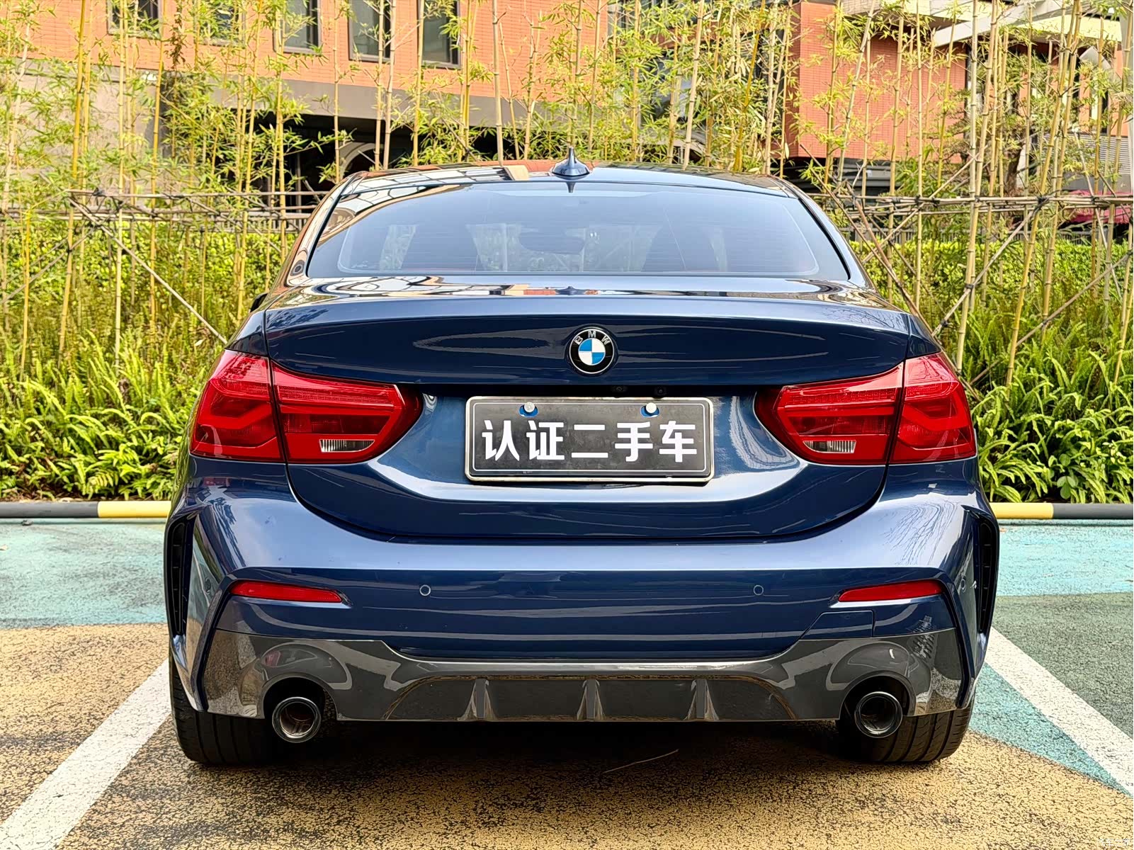 BMW 1 Series, 2021 11