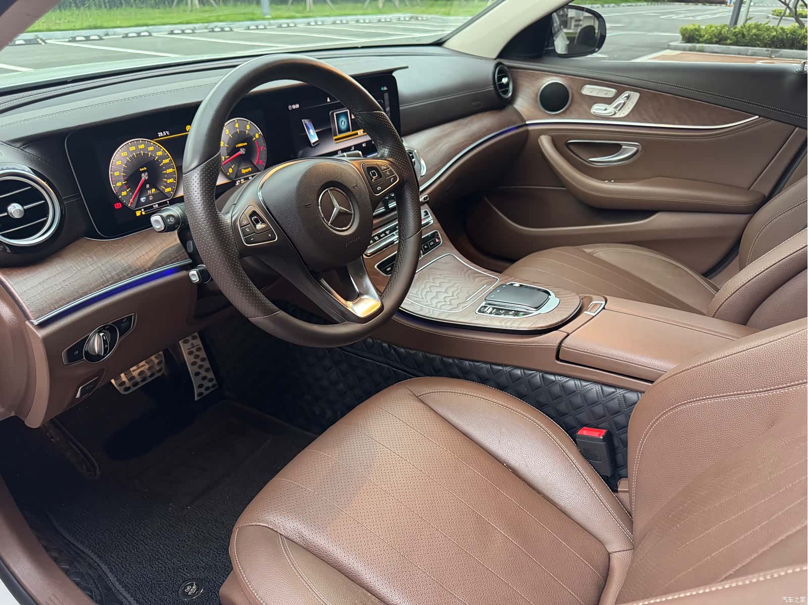 Mercedes-Benz E-Class, 2018 4