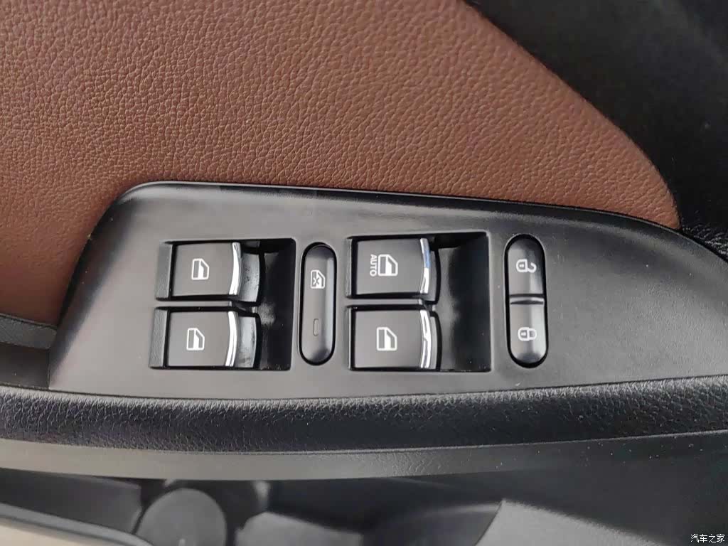DongFeng 580, 2018 9