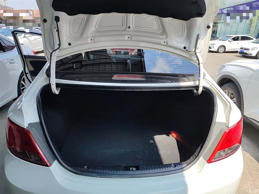 Hyundai GLS, 2016 19