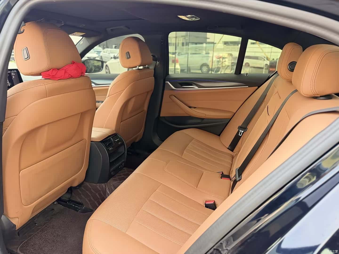 BMW 5 Series, 2023 9