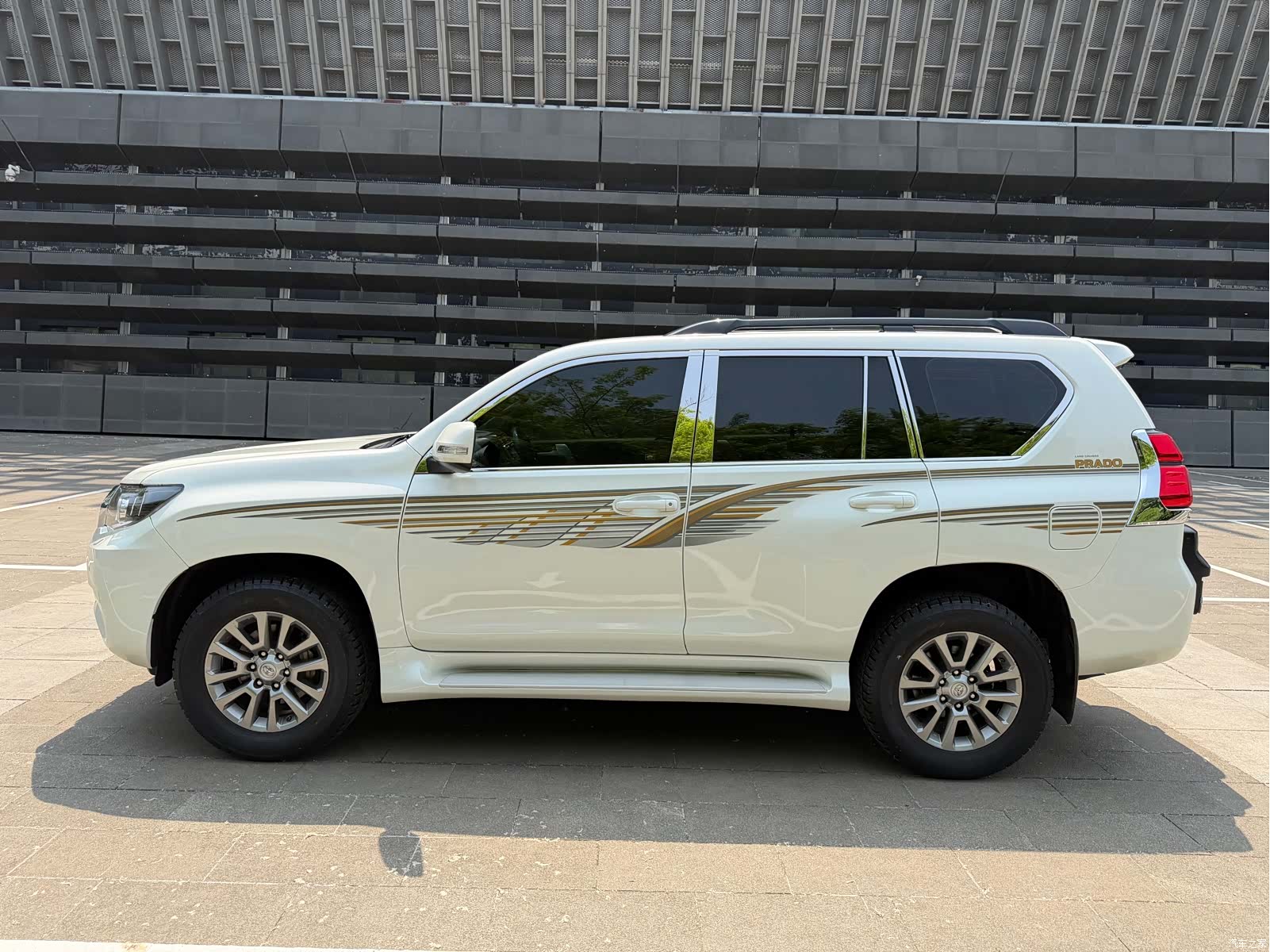 Toyota Prado, 2018 все фото