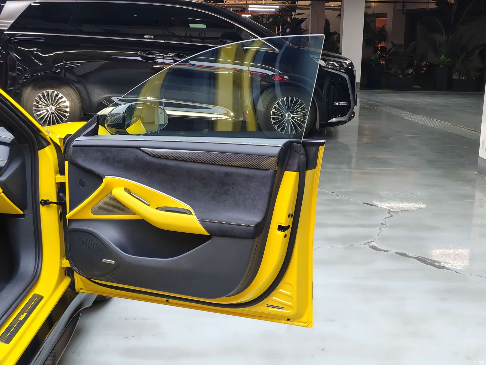 Xiaomi SU7, 2025 16