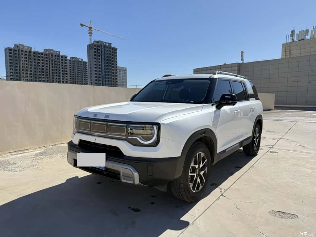 BAIC BJ30, 2025 1