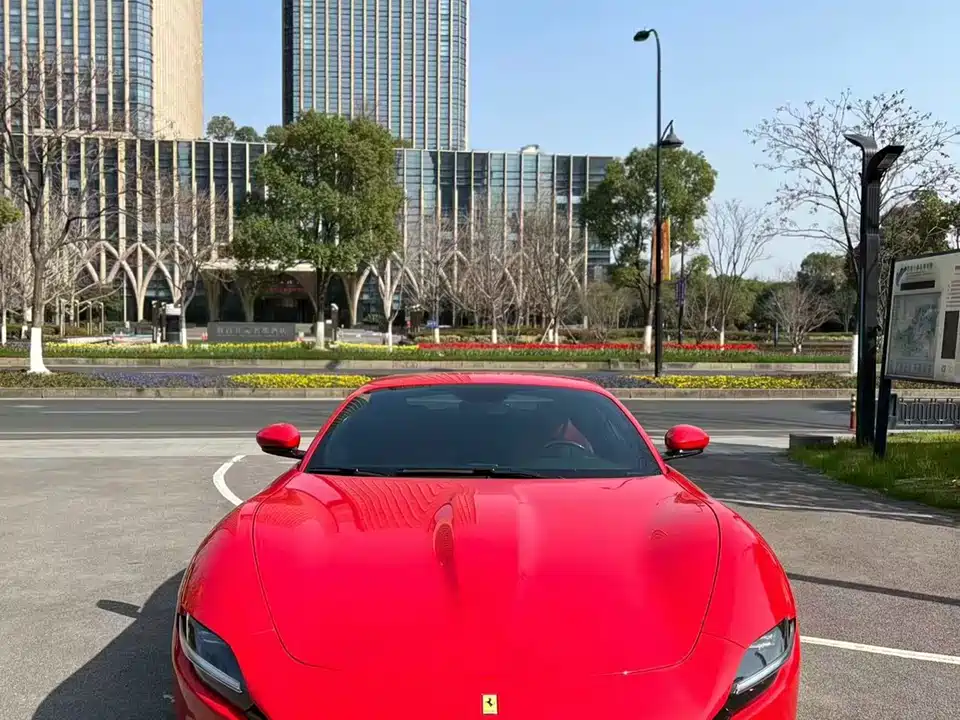 Ferrari Roma