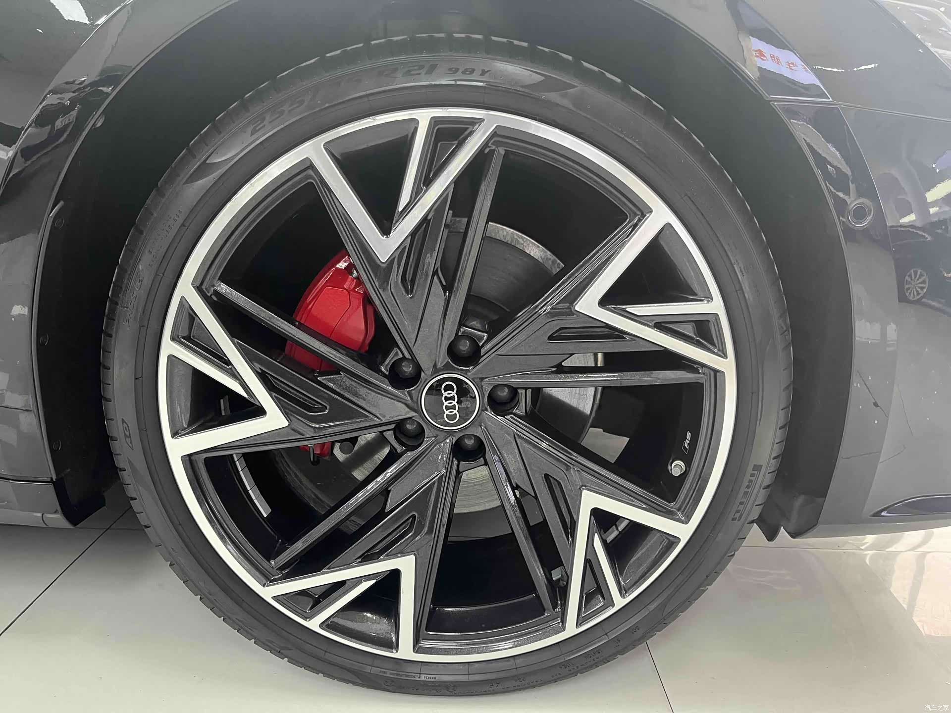 Audi A7L, 2024 16