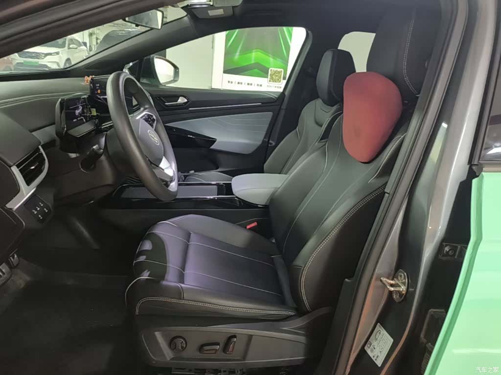 Volkswagen X, 2022 15