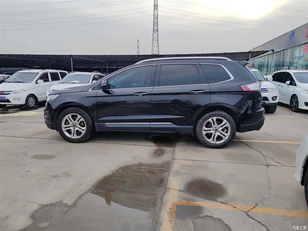 Ford Edge, 2015 10
