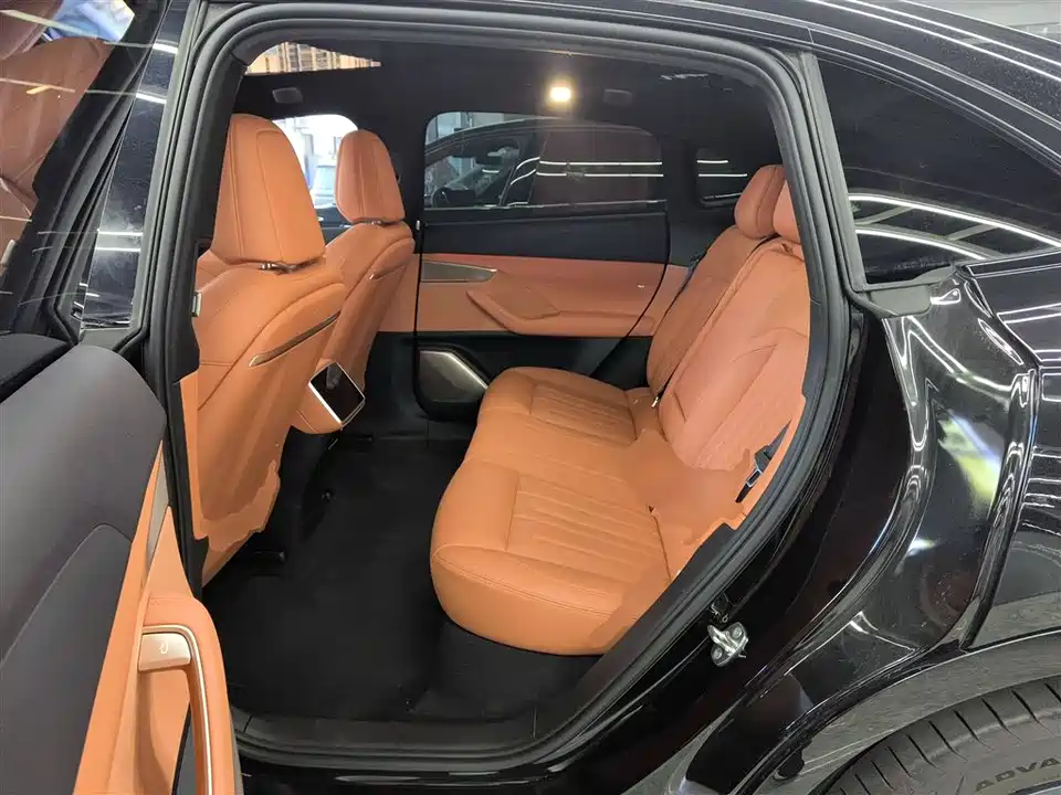 NIO L60 NIO L60