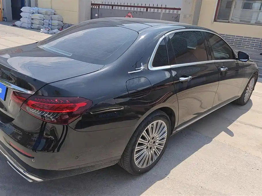 Mercedes-Benz E-class Mercedes-Benz E-class