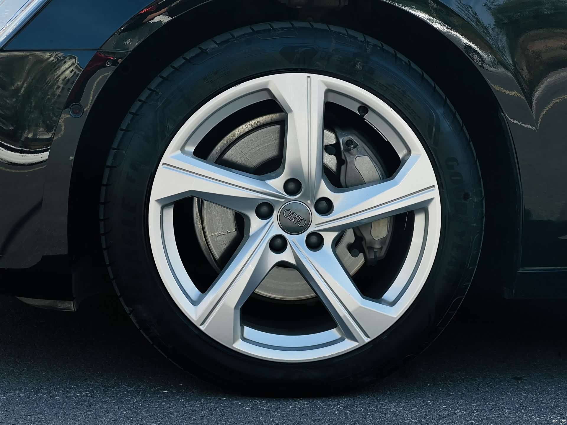 Audi A6L, 2020 25