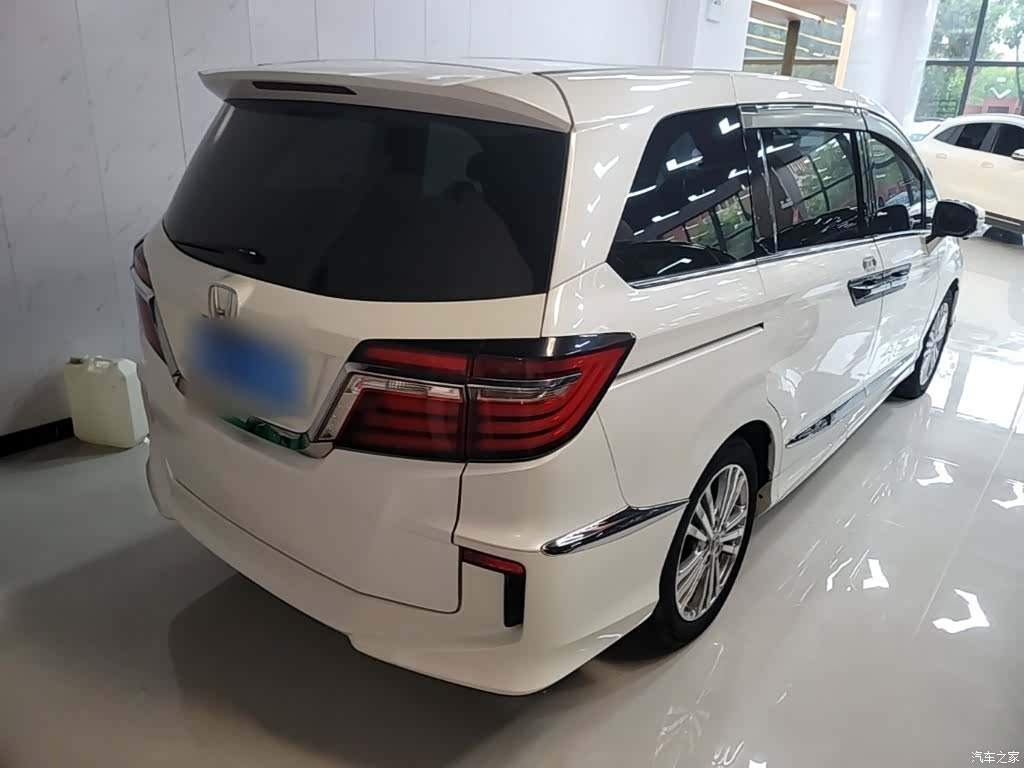 Honda Elysion, 2018 7