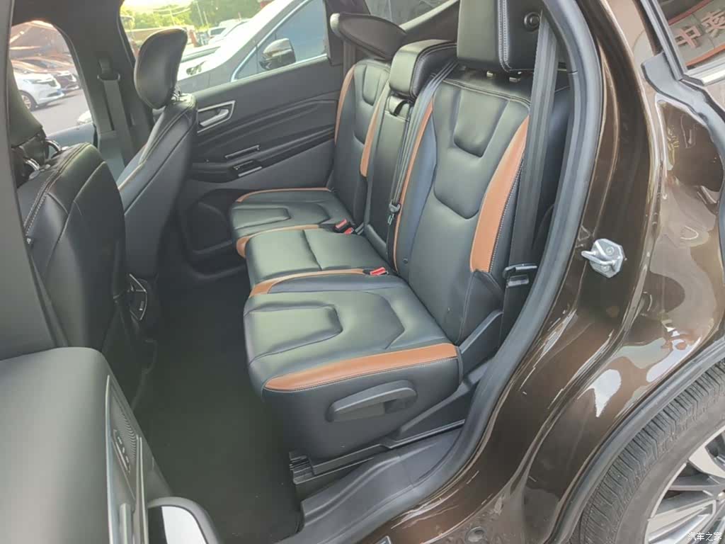 Ford Edge, 2021 17