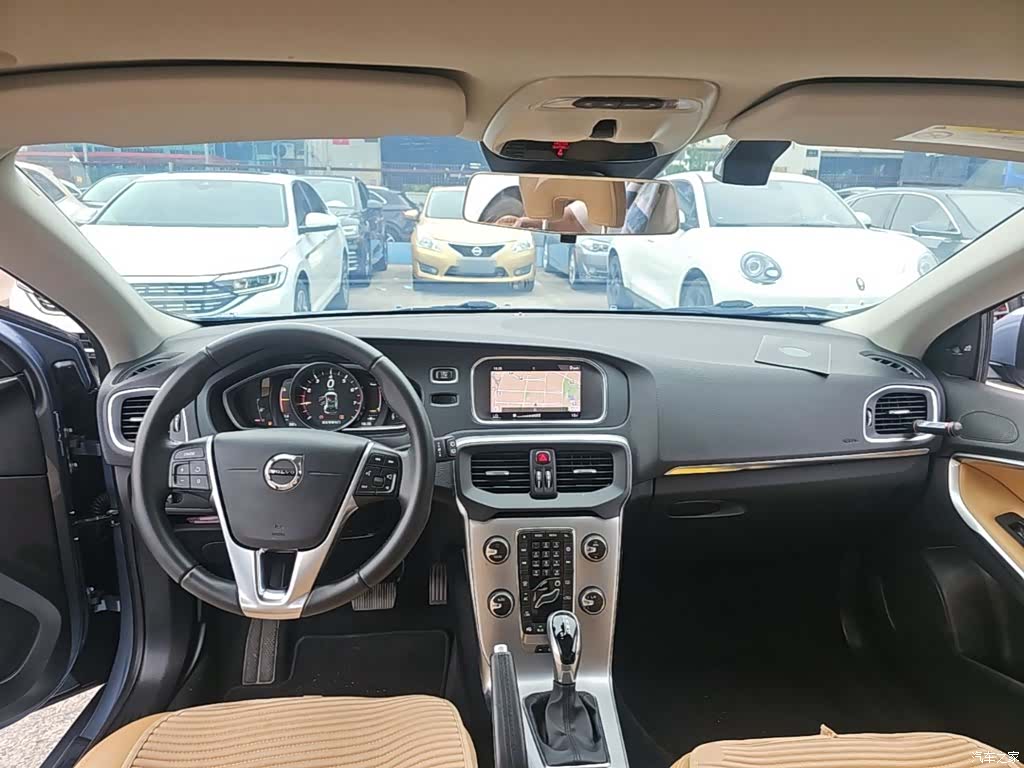 Volvo V40, 2018 10