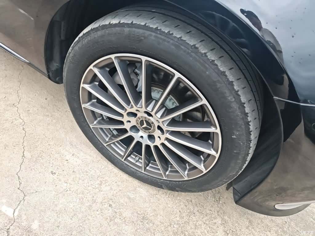 Mercedes-Benz E-Class, 2022 14