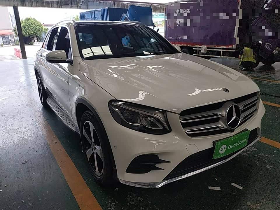 Mercedes-Benz GLC Mercedes-Benz GLC