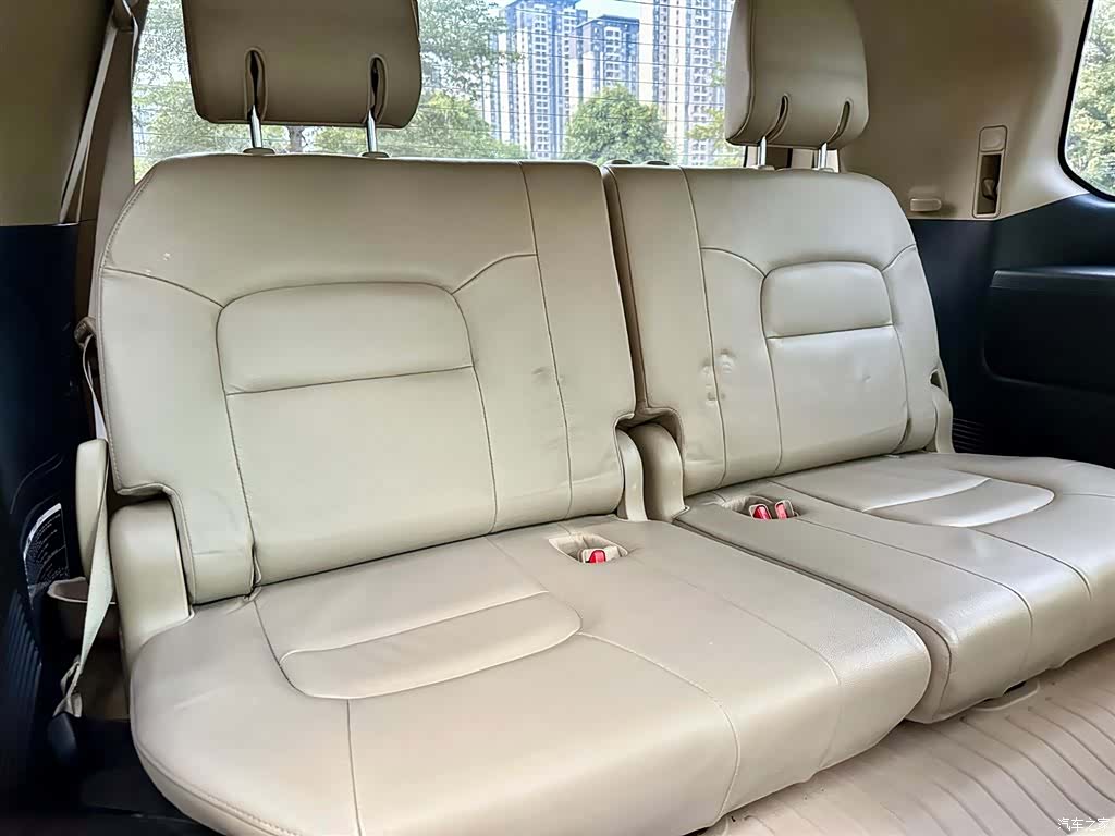 Toyota Land Cruiser, 2012 16