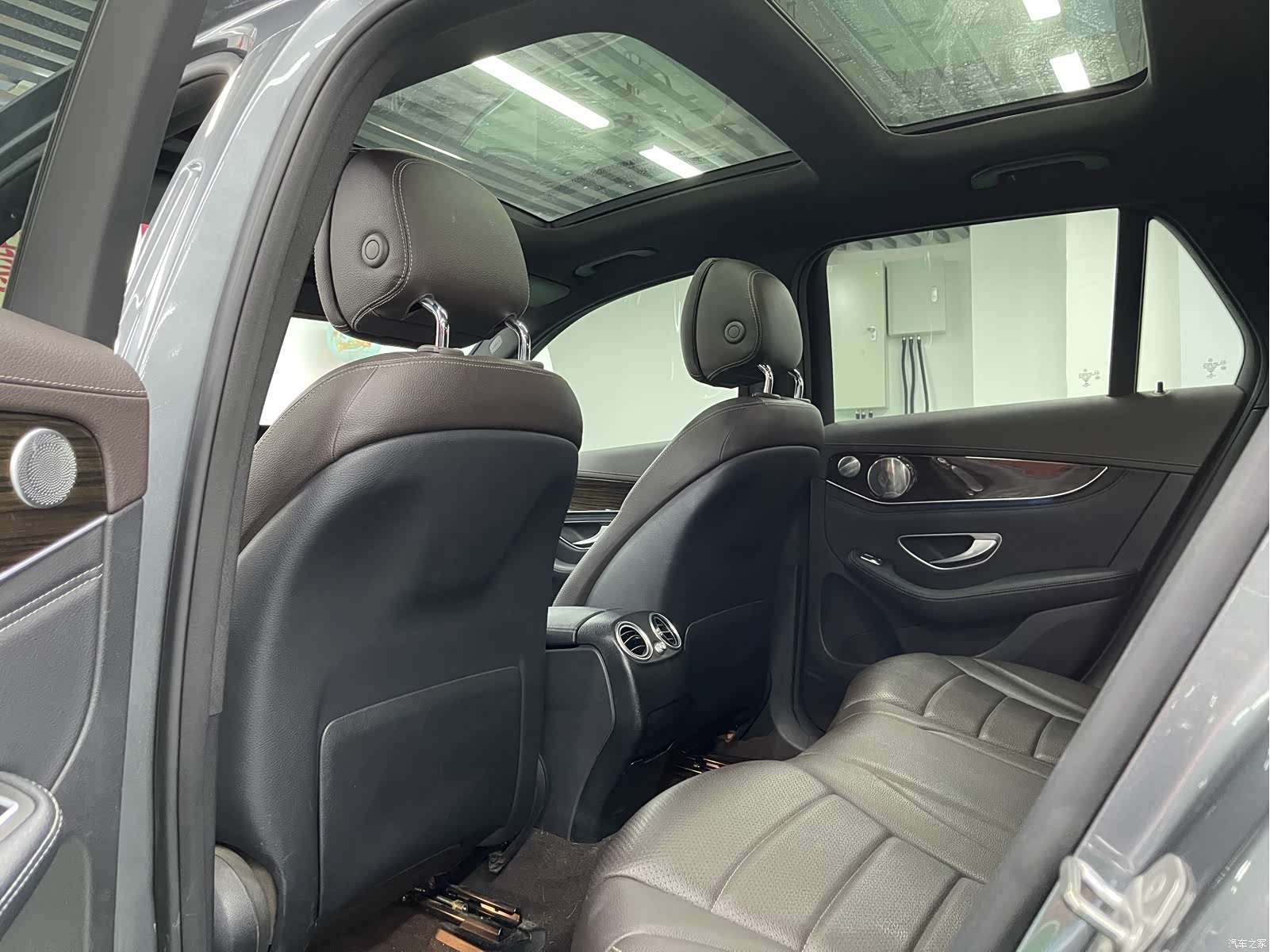 Mercedes-Benz GLC, 2017 21