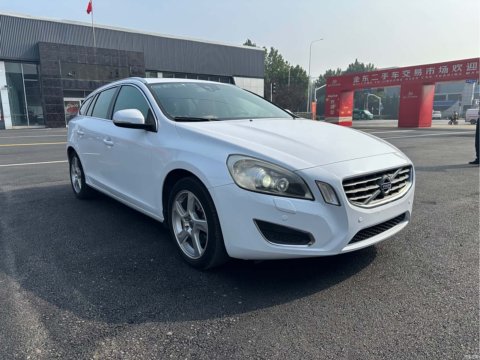 Volvo V60, 2013 3