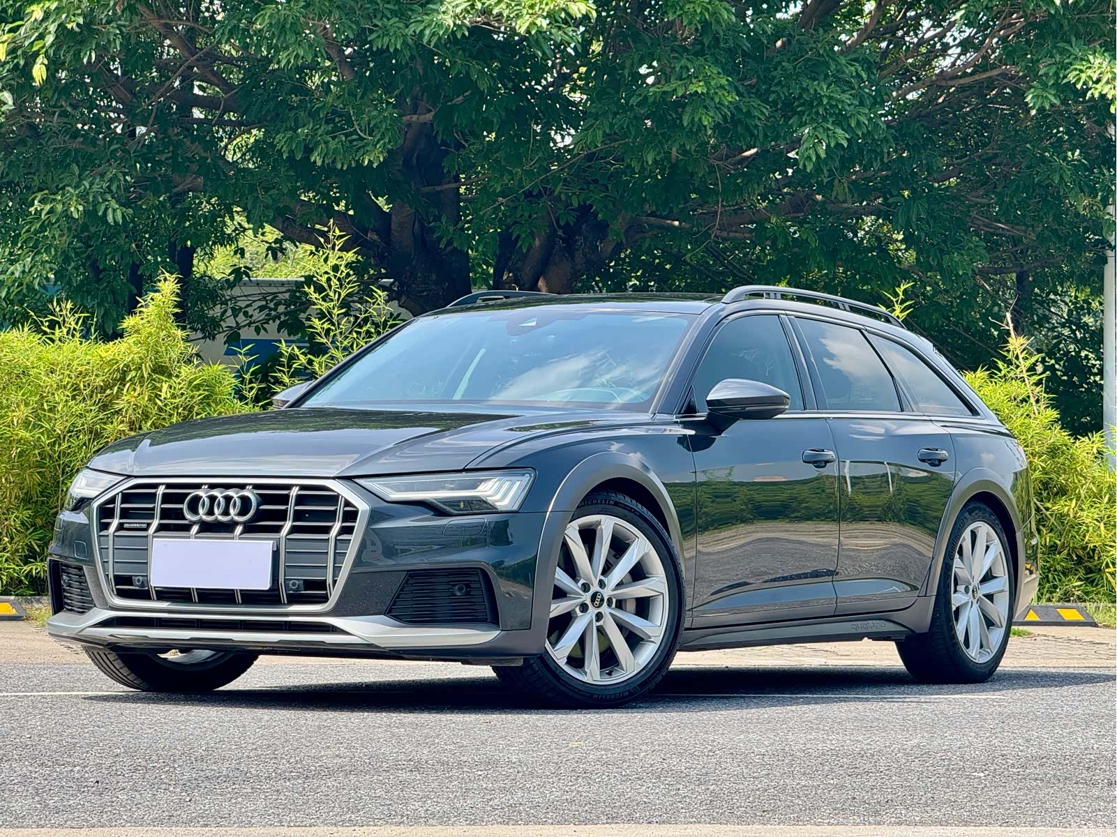 Audi A6, 2022 1