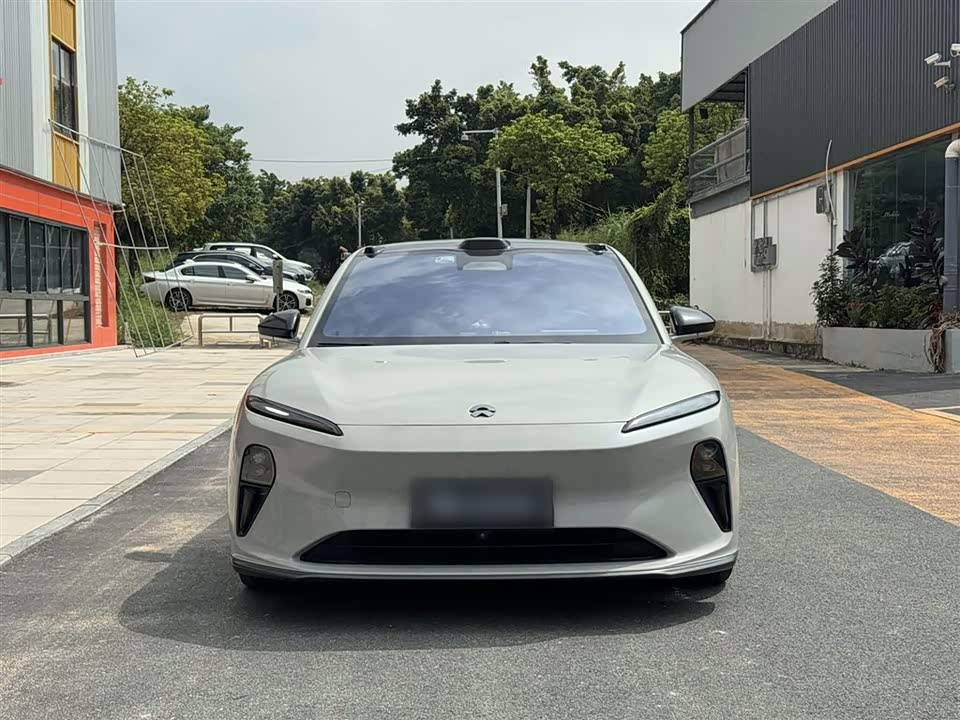 NIO ET5 NIO ET5