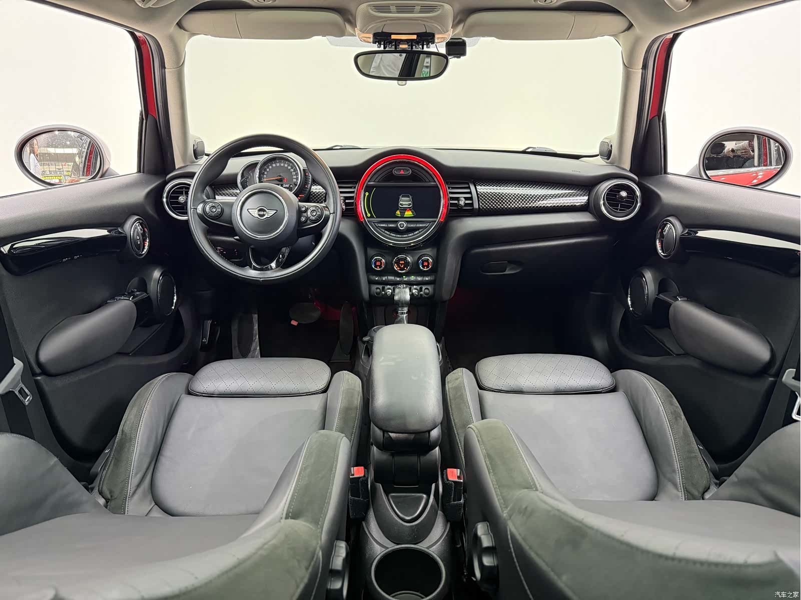 Mini Cooper, 2015 19