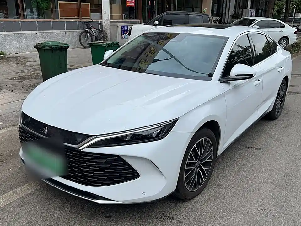 BYD Qin L BYD Qin L