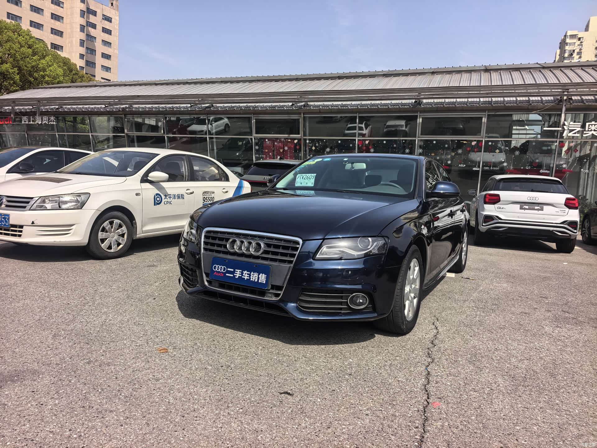 Audi A4L, 2013 1