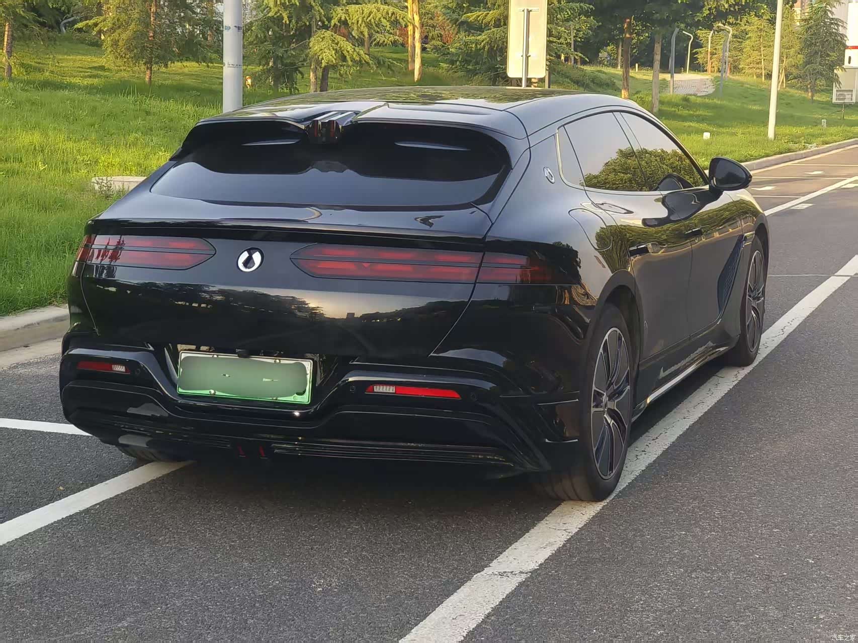 Denza Z9GT, 2024 3