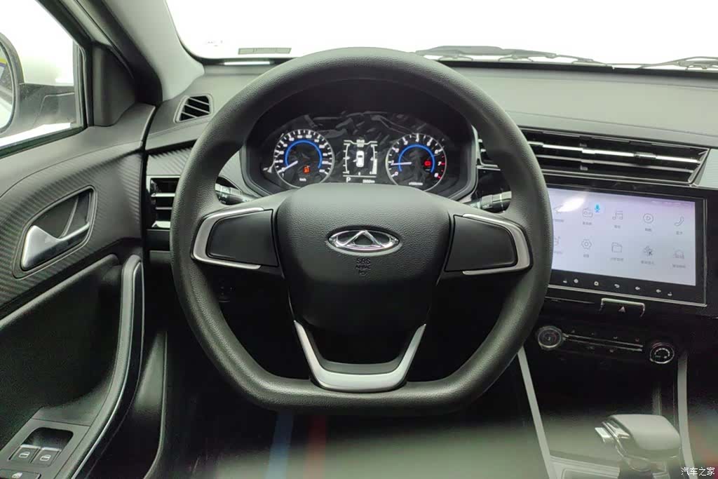 Chery 3x, 2025 15
