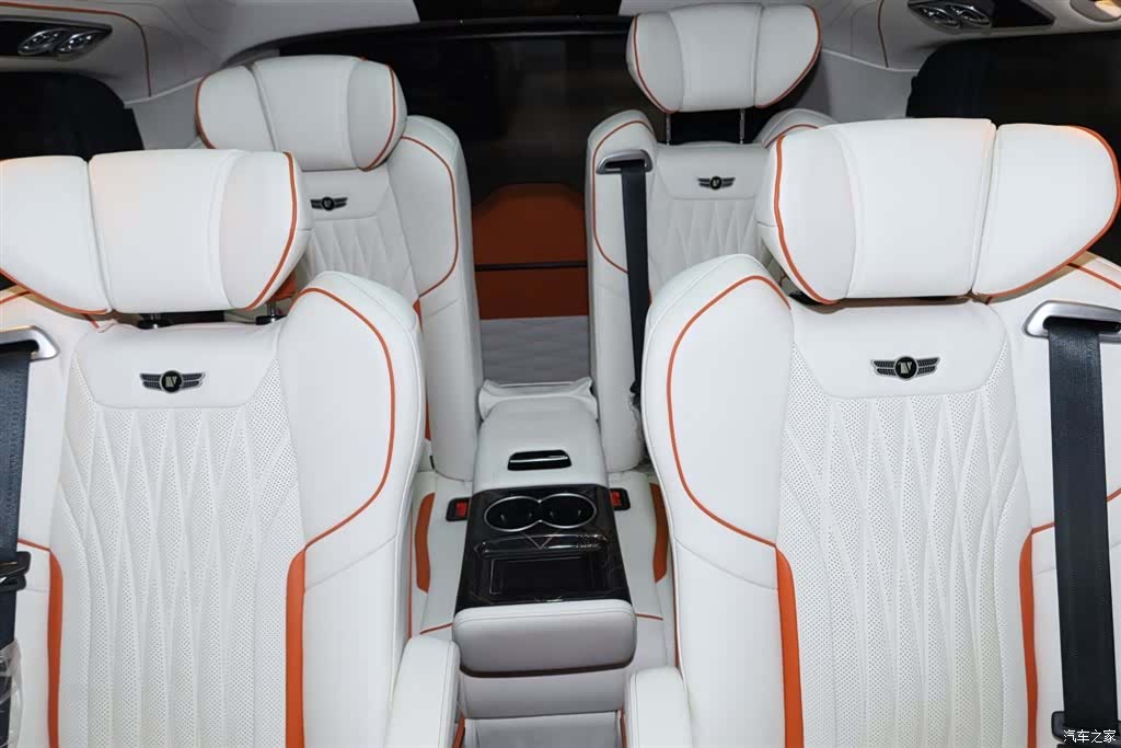 Mercedes-Benz 7, 2021 20
