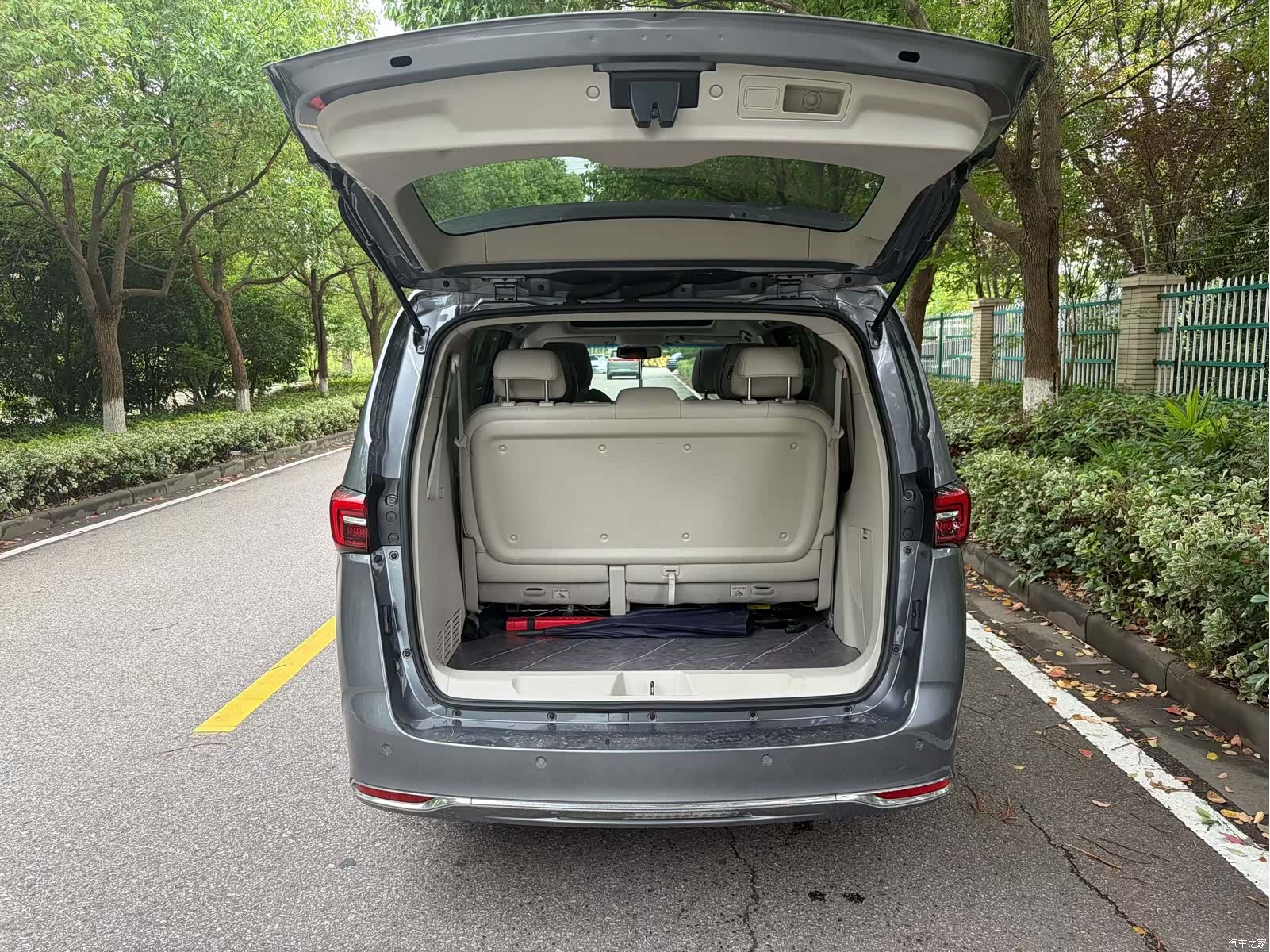 Buick GL8, 2022 7