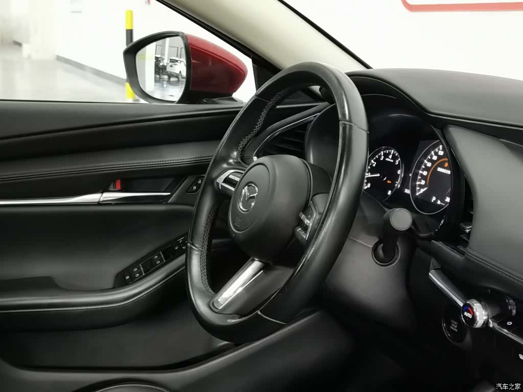 Mazda Mazda3, 2021 22