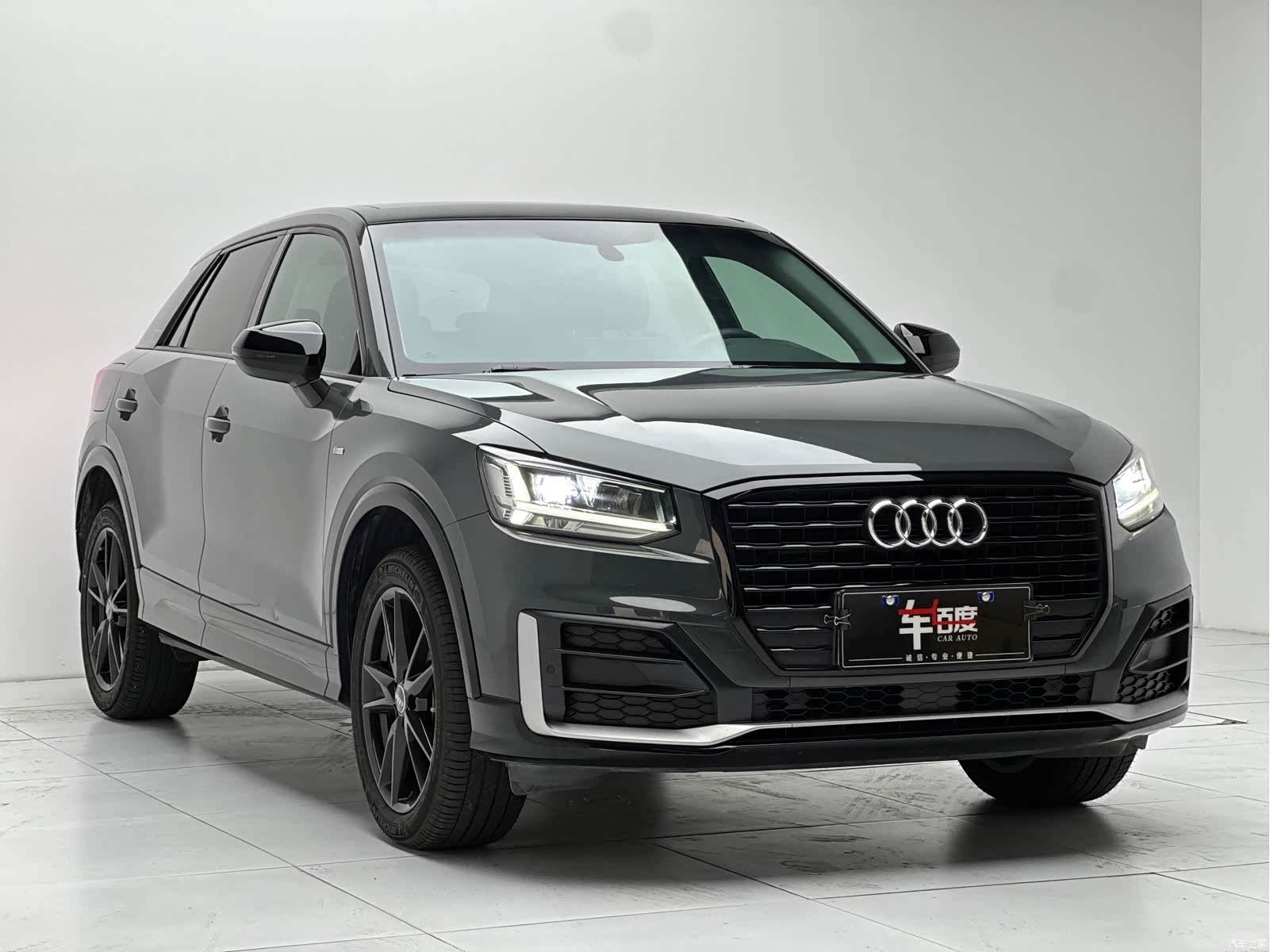 Audi Q2L, 2021 3