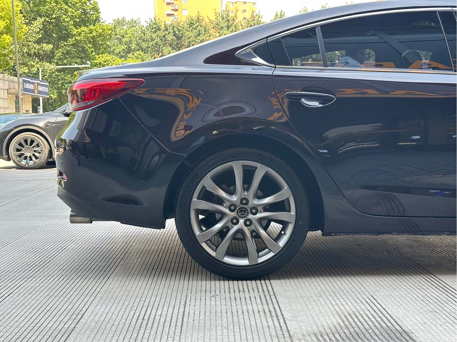 Mazda Atenza, 2017 31