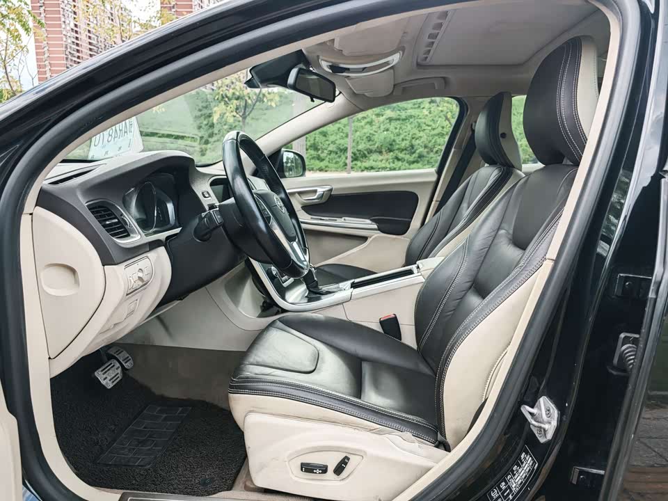 Volvo S60 Volvo S60