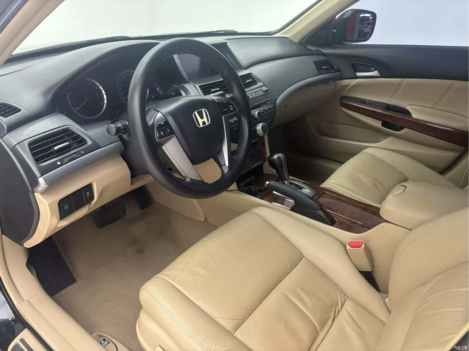 Honda Accord, 2012 9