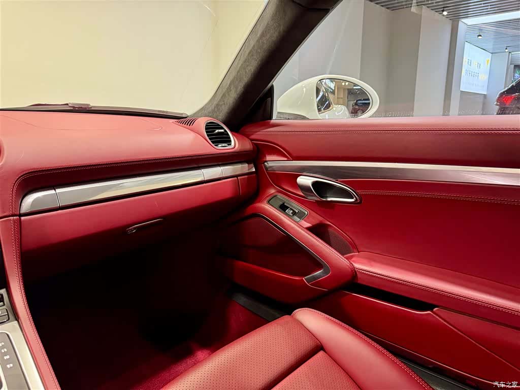 Porsche Cayman, 2021 19