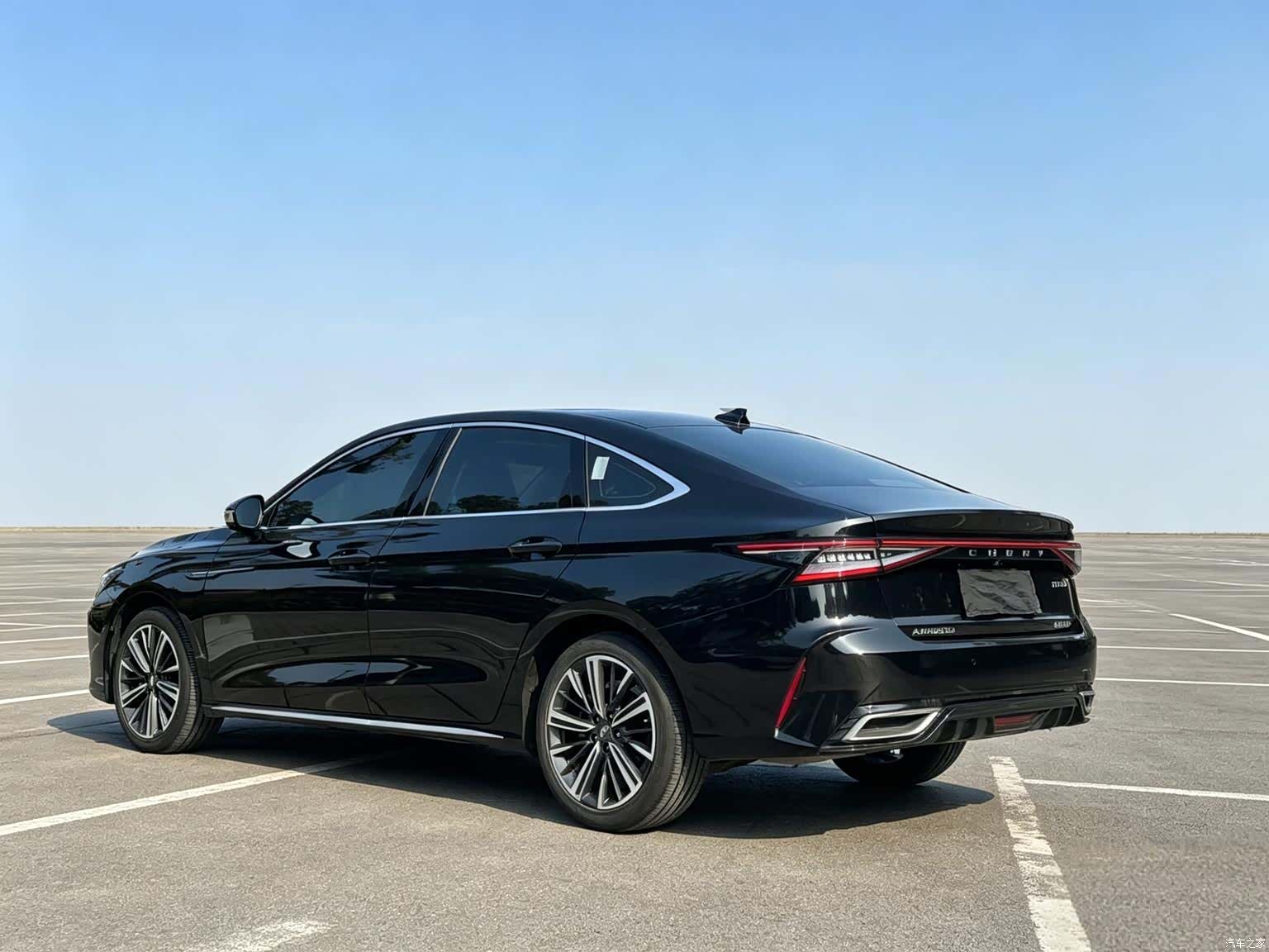 Chery Arrizo 8, 2022 6
