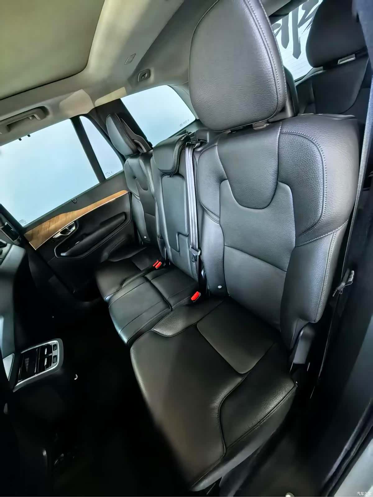 Volvo XC90, 2019 16