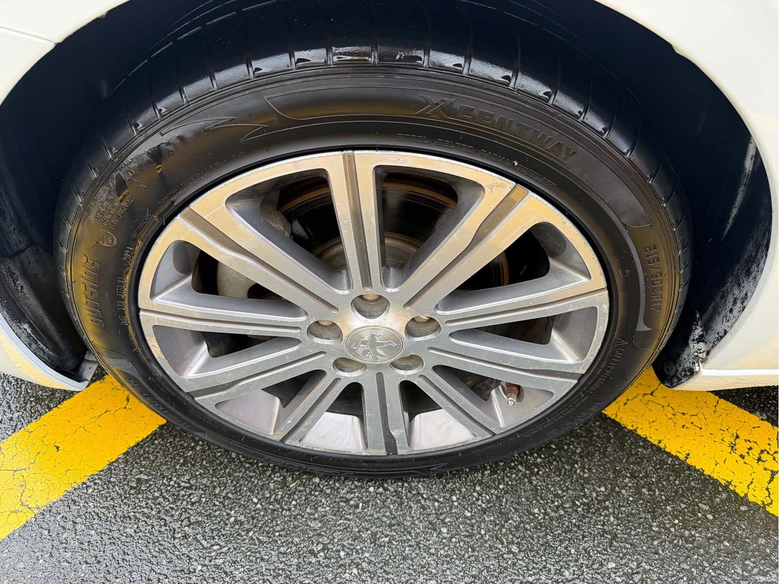 Peugeot 408, 2016 6