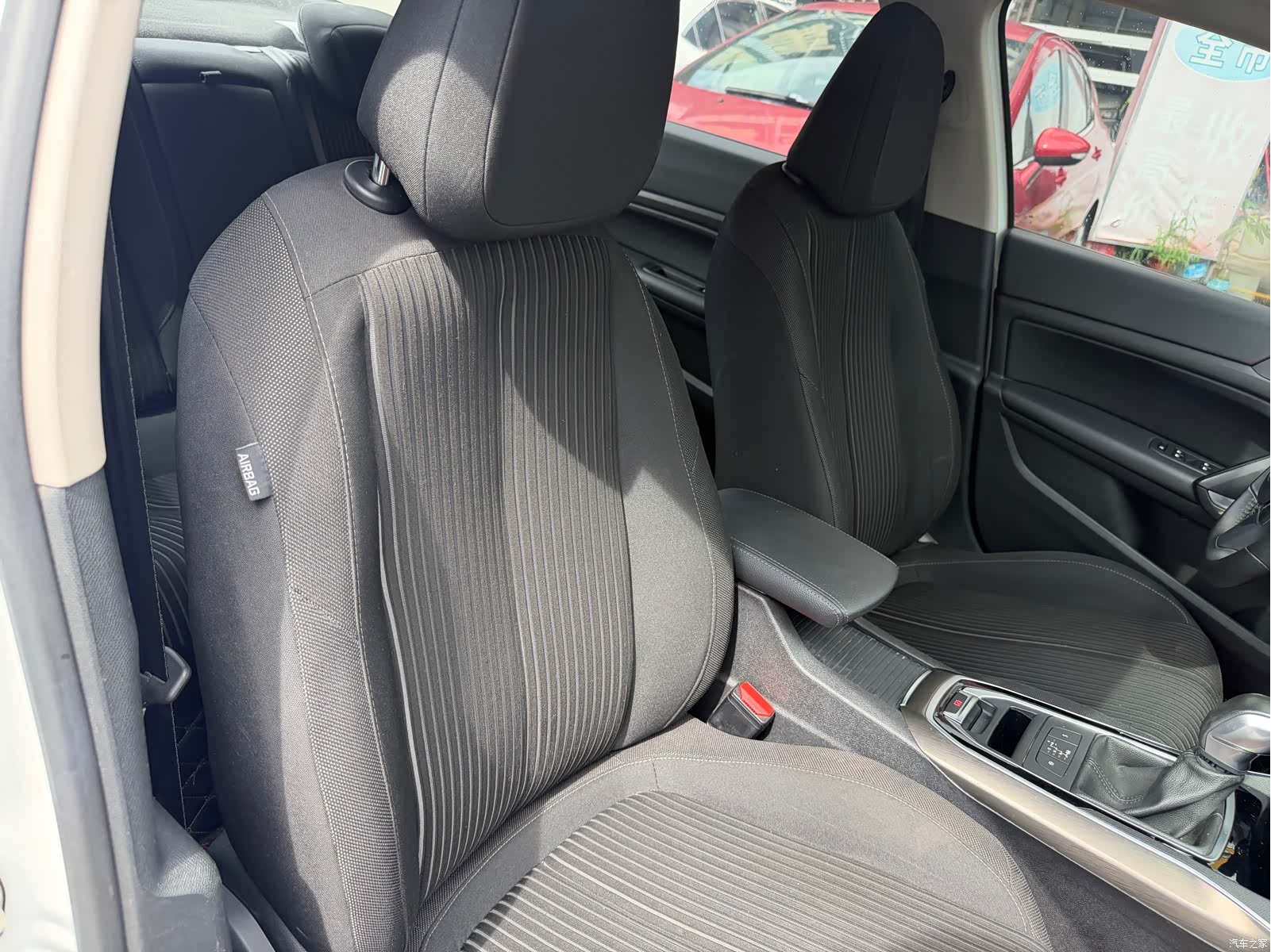 Peugeot 408, 2016 17